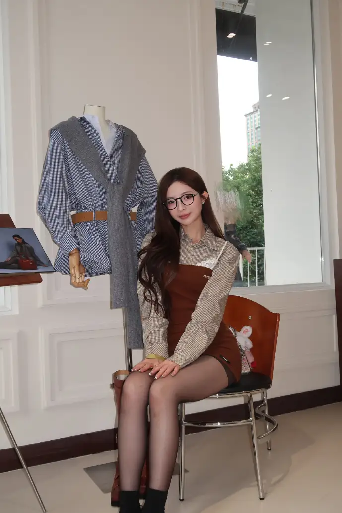 智能遥控应用界面示例